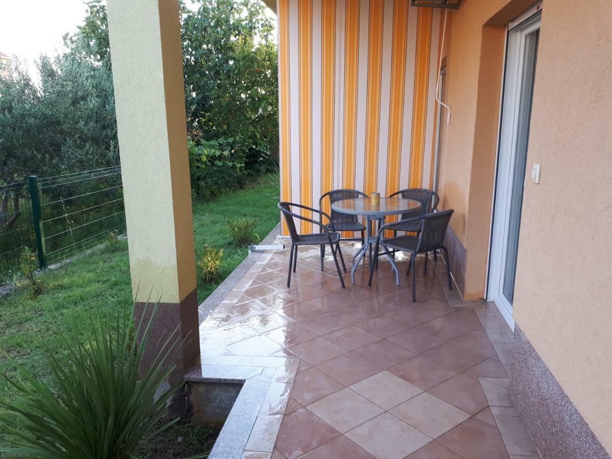 Apartment Vedran Kaštela Exterior foto